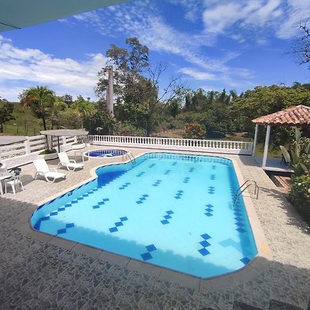 Hotel Campestre Las Cavernas Ла-Меса-Норте Экстерьер фото